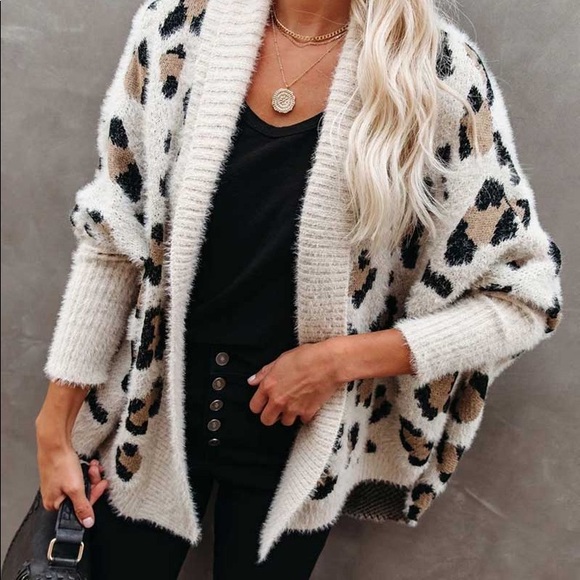 Leopard Fuzzy Oversized Cardigan Knit Sweater - Picture 4 of 7
